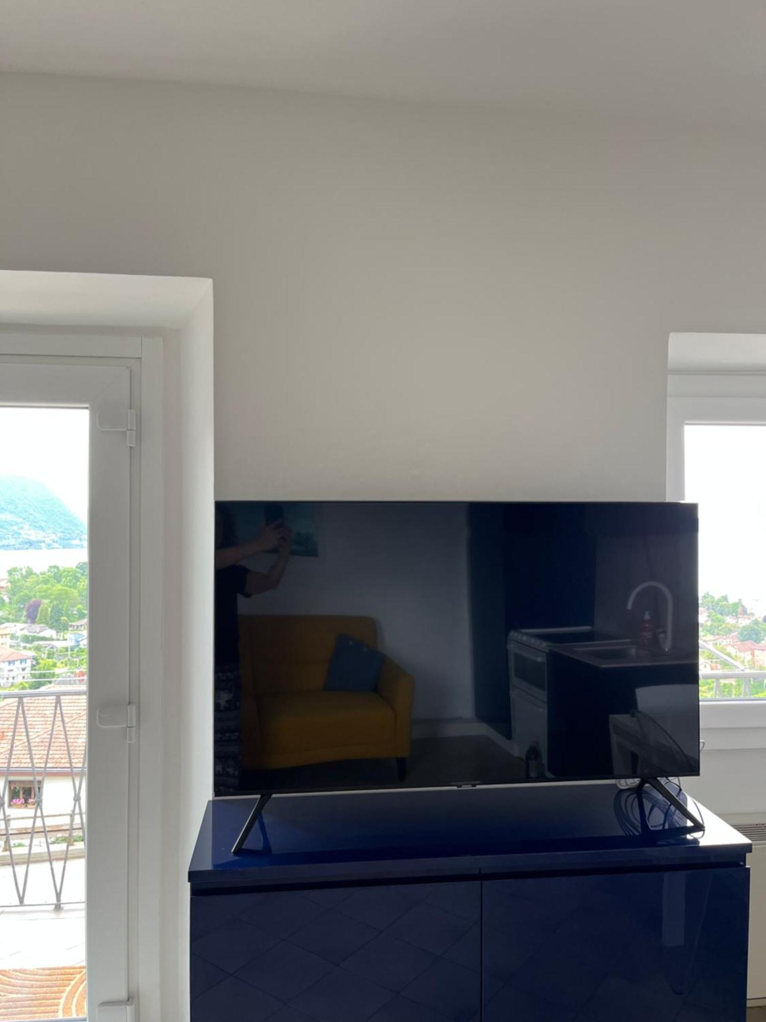 Overlooking Lago Maggiore Verbania Esterno foto